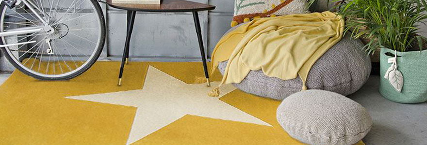 tapis jaune moutarde